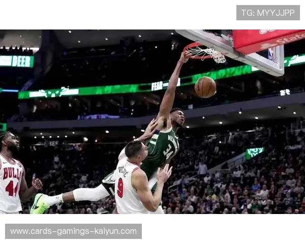 灰熊莫兰特空接暴扣震撼全场——巅峰青年秀令人疯狂沸腾 灰熊莫兰特空接暴扣震撼全场——巅峰青年秀令人疯狂沸腾